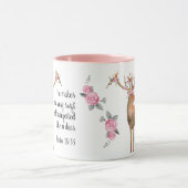 花の王冠の賛美歌の18:33のマグを持つシカ マグカップ (中央)