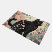 花の畑に入った黒猫イラストレーション ドアマット (アングル)