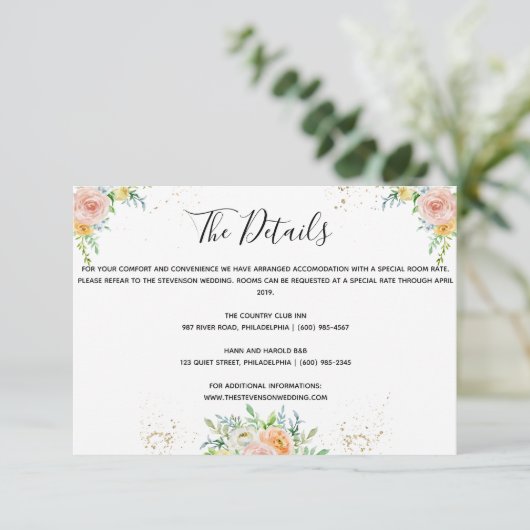 花の結婚式の詳細はカード金ゴールドの薄暗がりのピンクを挿入します エンクロージャーカード (スタンド正面)