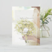花の花束を持つ美しい結婚花嫁 招待状 (スタンド正面)