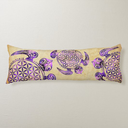 花の花/ブルームデレベンス – turtle violet ボディピロー (正面)