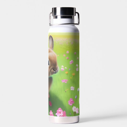 花の草地にかわいいベビーうさぎ ウォーターボトル (背面)