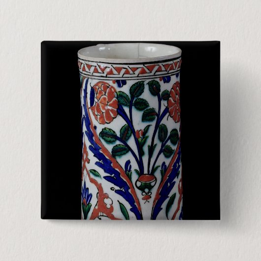 花の装飾が付いているポット、Iznik 缶バッジ (正面)