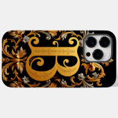 花の装飾が施されたエレガントなゴールドの文字B Case-Mate iPhoneケース (裏面 (横))