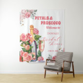 花びらとプロセッコブライダルシャワー背景 タペストリー (インサイチュ)