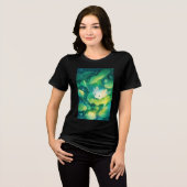 花びらの牧草地のウーパールーパの秘密の池 トライブレンドＴシャツ (正面全面)