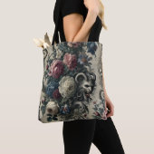 花びらの装飾 – ゴシック様式のバロック トートバッグ (クローズアップ)