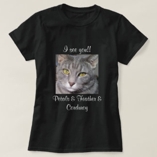 花びら及び羽及びコーデュロイのTシャツ Tシャツ