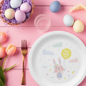 花や雲、風船が咲き誇る可愛いイースターバニー ペーパープレート