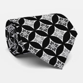 花をモチーフにした七宝、黒、白、灰色 ネクタイ (ロール)