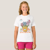 花を一輪、昼寝をする。かわいいノームと花たち Tシャツ (正面フル)
