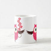 花を持つ女の子のフクロウ コーヒーマグカップ (中央)