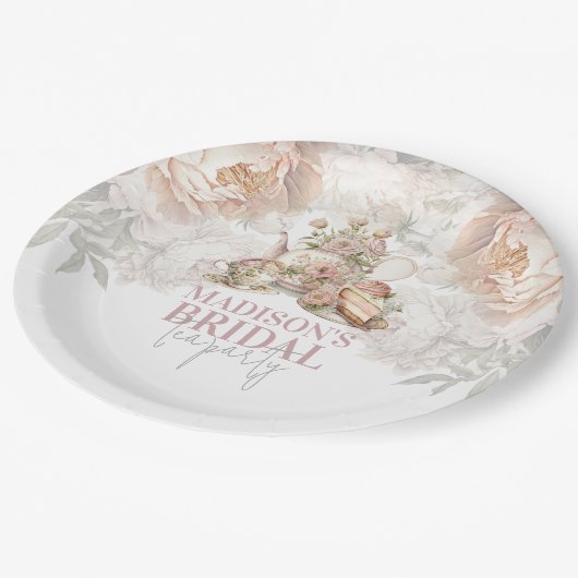 花を添えたエレガントなティーパーティーのウェディングスタイル ペーパープレート (アングル)