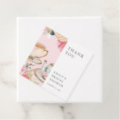 花を添えたエレガントなティーパーティー ブライダルシャワー フェイバータグ (インサイチュ)