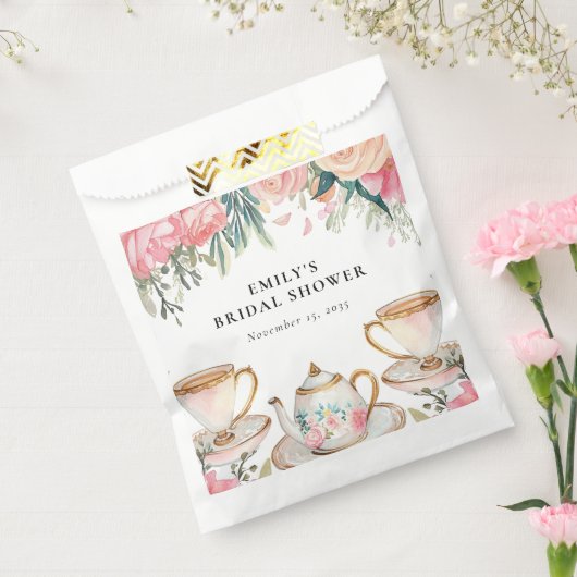 花を添えたエレガントなティーパーティー ブライダルシャワー フェイバーバッグ (封をした状態)