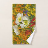 花を育てる白のまわりにいケシ  バスタオルセット (ハンドタオル)