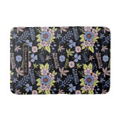 花カラフルフローラの名前のシームレスなパターン バスマット (正面)