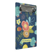 花カラフル柄ダークブルーパーソナライズされた ミニクリップボード (アングル)