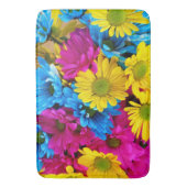 花カラフル、デイジー – ブルーイエローピンク バスマット (正面縦)