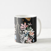 花カラフル、蝶、肺イラストレーション。 コーヒーマグカップ (正面右)