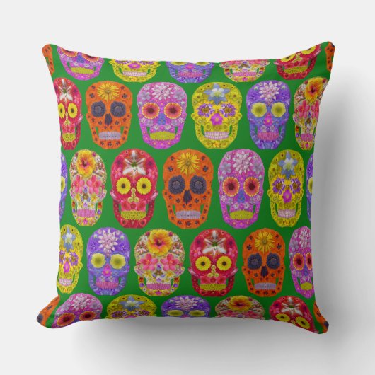 花スカルシームレスパターン2018 クッション (正面)