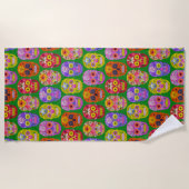 花スカルシームレスパターン2018 ビーチタオル (正面)