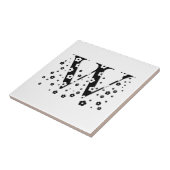 花パターン(の模様が)ある文字W タイル (側面)