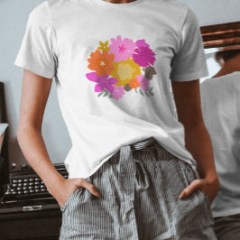花ピンクの束、かわいいおしゃれな女性らしい Tシャツ