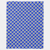 花フローラプリントデイジーオンコバルトブルー フリースブランケット (正面)