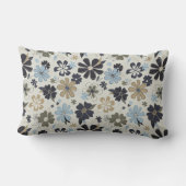 花ブルータン輪郭フローラルパターン ランバークッション (裏面)