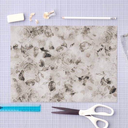 花ヴィンテージのぼろぼろのエレガントで白い灰色のバラ 薄葉紙 (クラフト)