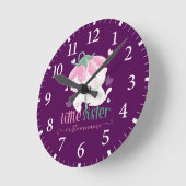 花傘の下の猫カスタムの妹 ラウンド壁時計 (傾斜)