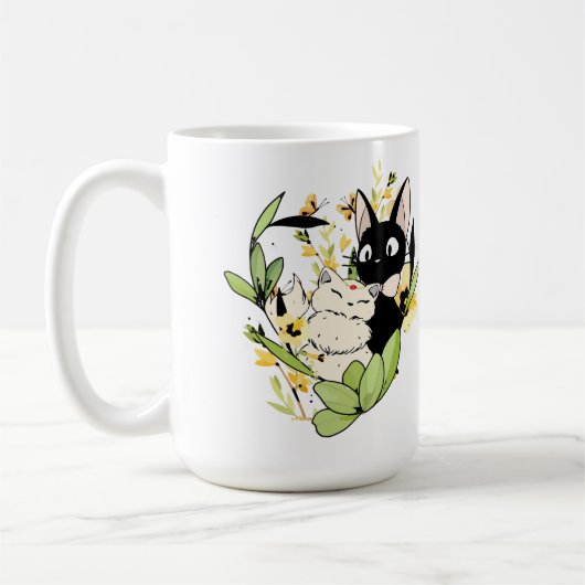 花冠をかぶったかわいい黒白猫 コーヒーマグカップ (左)