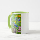 花園のフェンスのポストにブルーバードオス マグカップ (正面左)