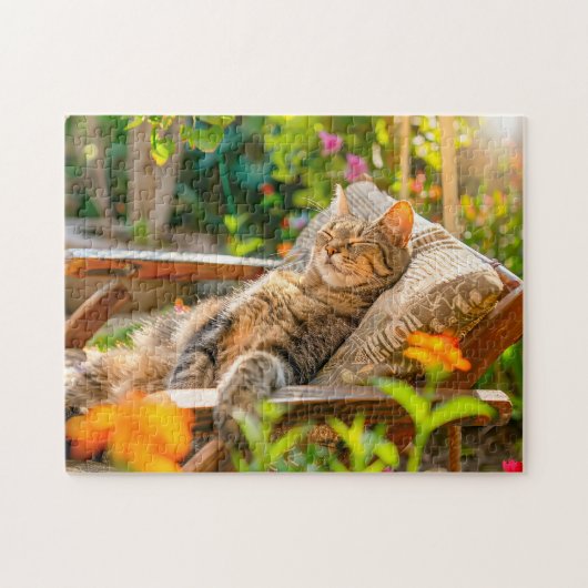 花園の椅子で眠る猫 ジグソーパズル (横)
