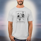 花婿が漫画に参加するためのダーツの試合を持つ Tシャツ