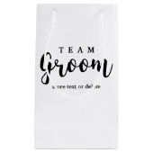 花婿の付添人のためのチーム新郎のモダンな結婚式の引き出物 スモールペーパーバッグ (正面)