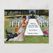 花婿を引っ張る花嫁のフィギュア　茶色 & 金髪 案内ポストカード (正面)