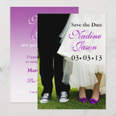 花婿花嫁のスニーカーとハイヒール Save the Date 招待状 (正面/裏面)