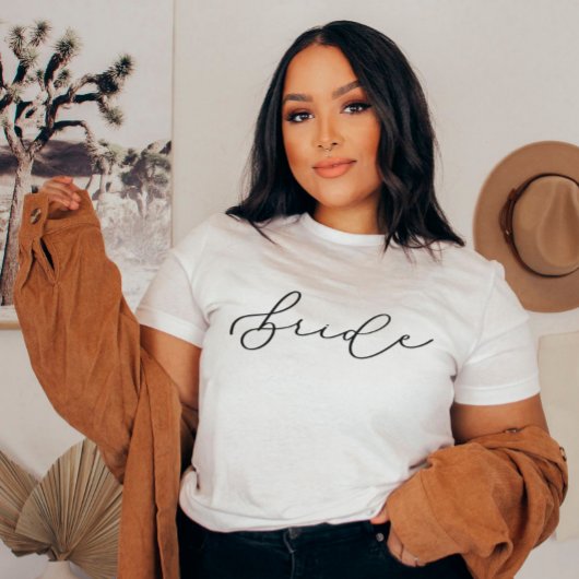 花嫁かわいいスクリプトバチェロレッテ/ブライダルパーティシャツ Tシャツ