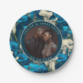 花嫁が参加するための美しいカーレリリープレート ペーパープレート