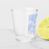 花嫁が雲九色のバチェロレッテ ショットグラス (左)