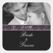 花嫁と花婿のウェディングピンクトリムとあなたのお写真 スクエアシール (正面)