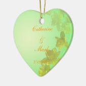 花嫁と花婿、結婚の、黄色のチューリップの花 セラミックオーナメント (左)