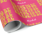 花嫁になる ゴールドグリッター テキスト 名前付き、ピンク ラッピングペーパー (ロールコーナー)