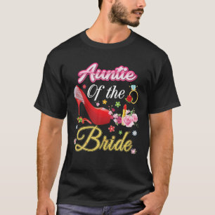 花嫁のおばさん、花結婚のピンクの靴 Tシャツ