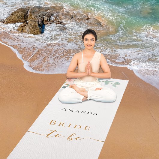 花嫁のためのローズゴールドのユーカリの花のバチェロレッテパーティー ヨガマット