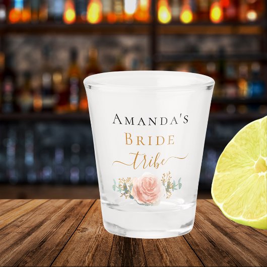 花嫁のブライズパーティー ローズゴールドの花の装飾 ショットグラス