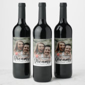 花嫁の両親が結婚式の写真を見て感謝 ワインラベル (ボトル)