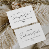 花嫁の付き添い婦人の提案は今や驚いた。 招待状